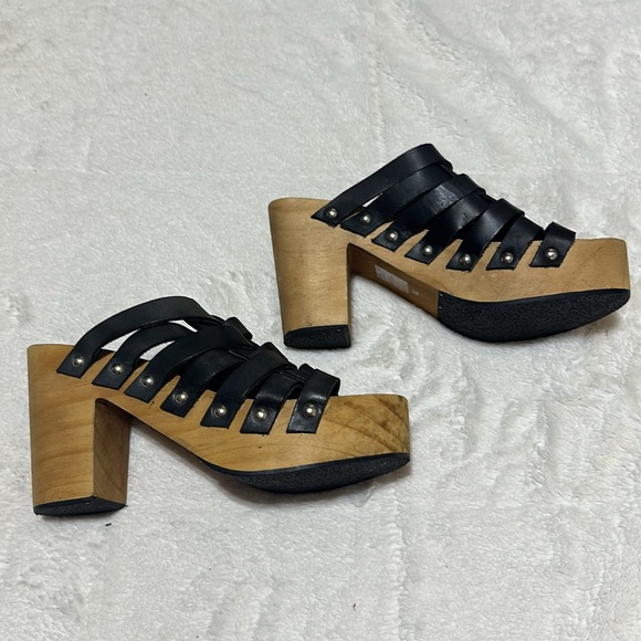 Free People | size 7.5 | black woven wooden clogs - Picture 5 of 9